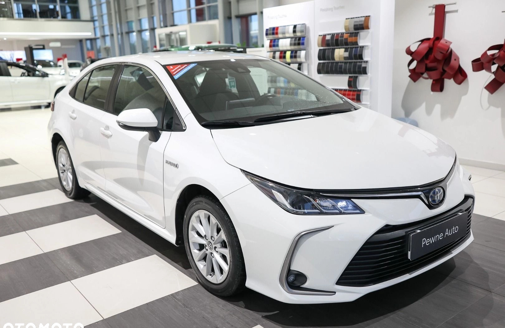 Toyota Corolla cena 82850 przebieg: 84149, rok produkcji 2019 z Bobolice małe 596